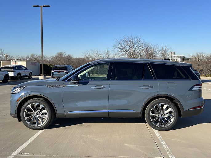 2026 Lincoln Aviator