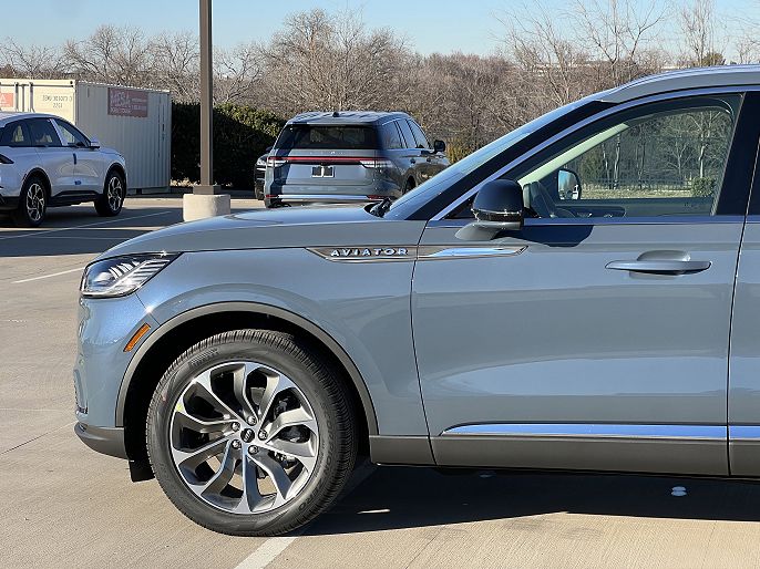 2026 Lincoln Aviator