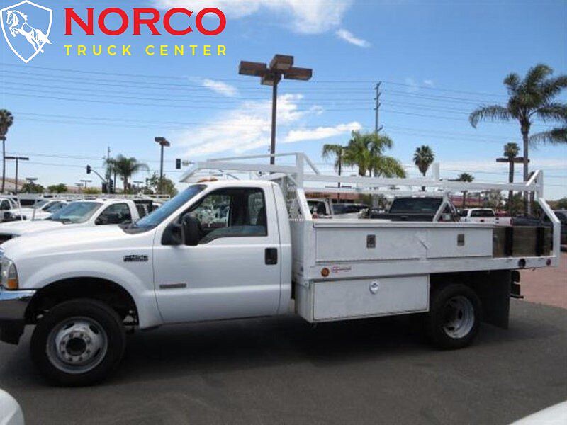 2004 Ford F-450 XL image 2
