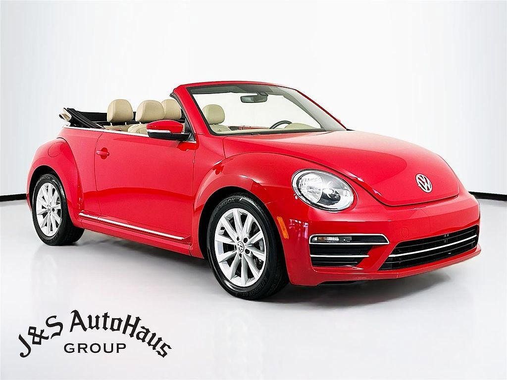 2018 Volkswagen Beetle null image 0