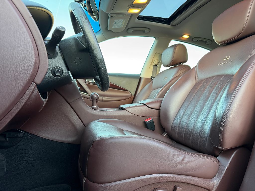 2010 Infiniti EX35