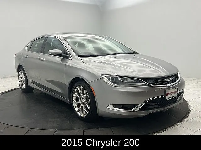 2015 Chrysler 200