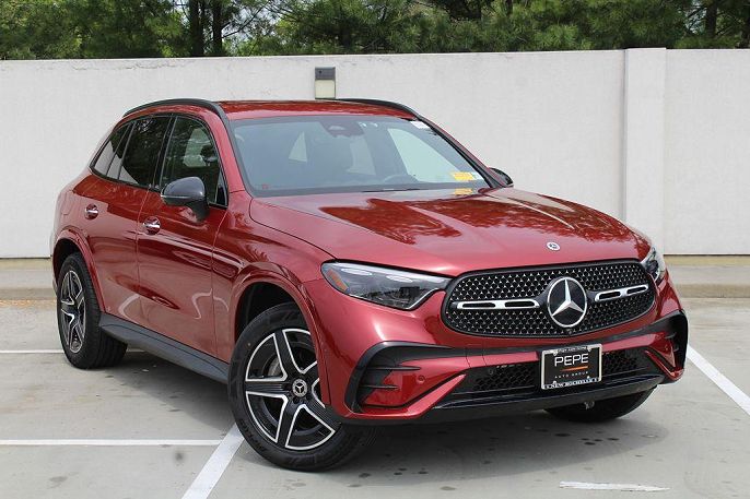 2023 Mercedes-Benz GLC