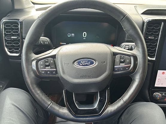 2024 Ford Ranger Lariat photo 8