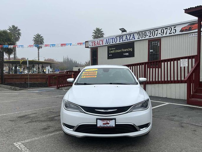 2017 Chrysler 200