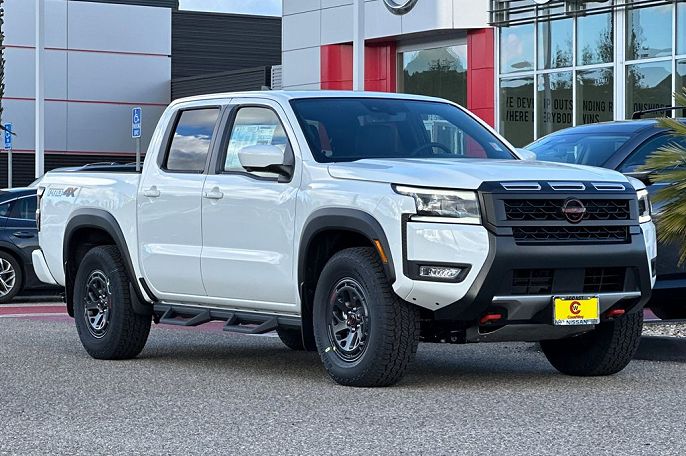 2026 Nissan Frontier