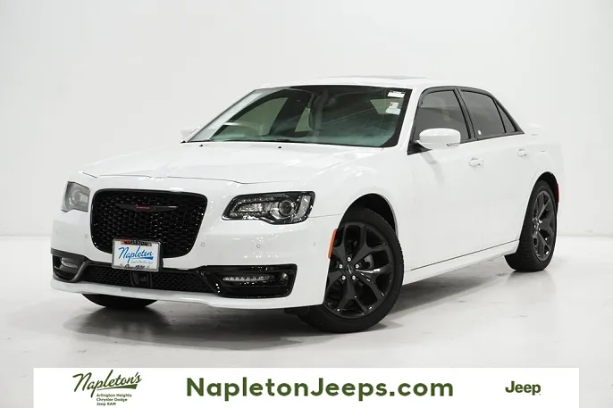 2023 Chrysler 300