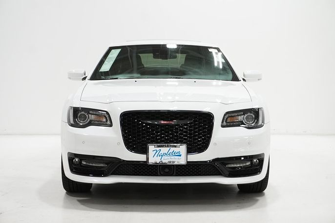 2023 Chrysler 300