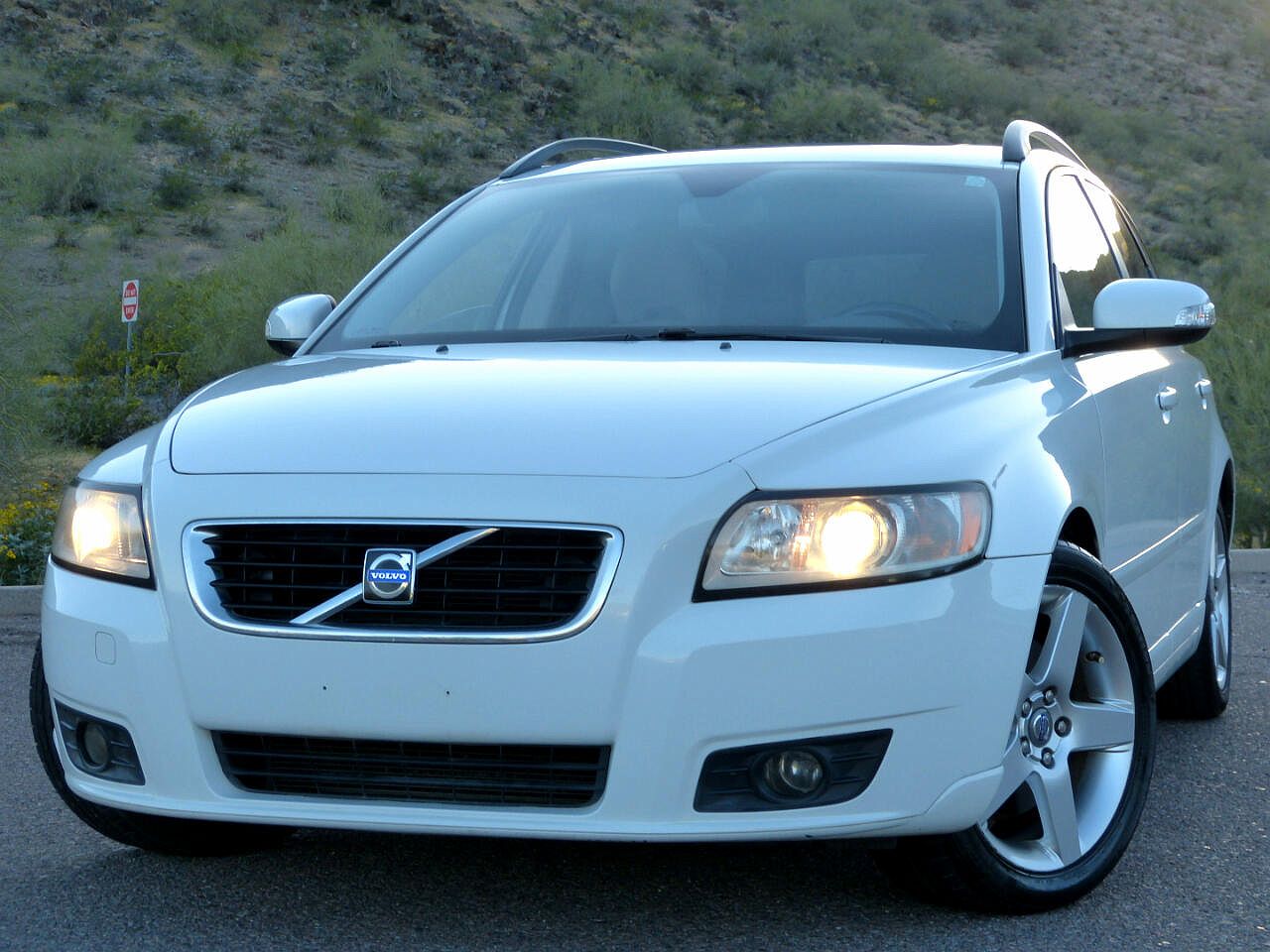2008 Volvo V50 null image 8