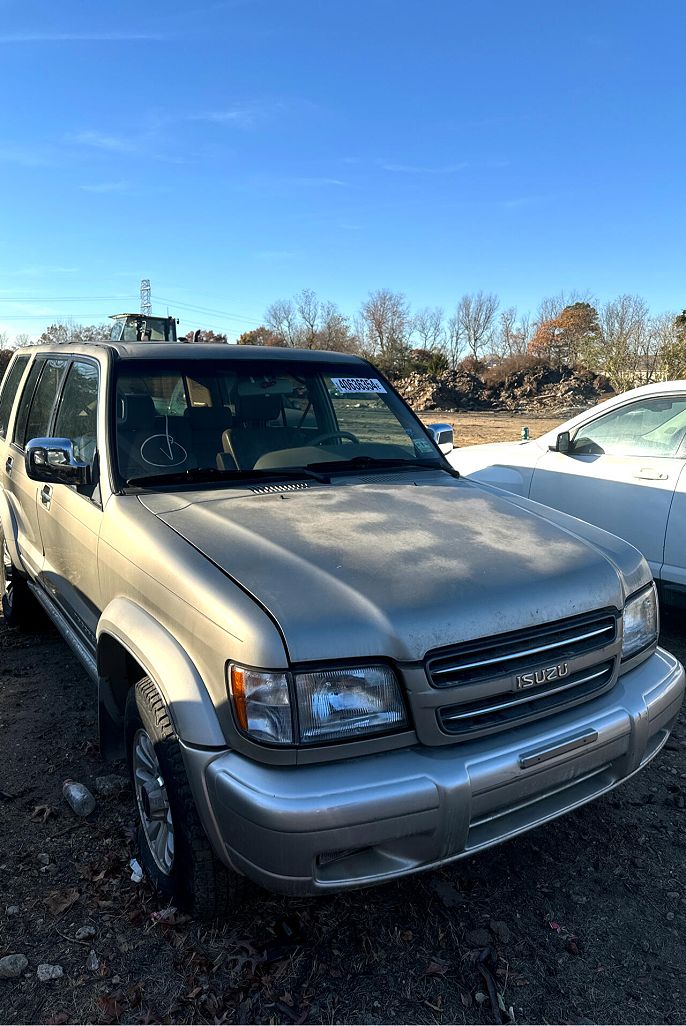 2002 Isuzu Trooper