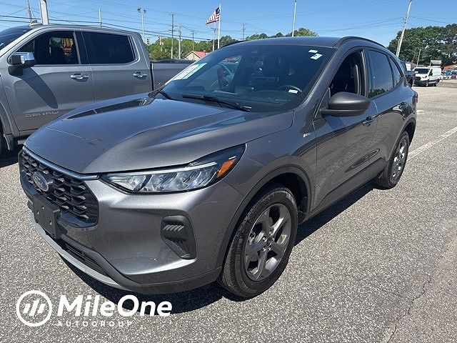 2025 Ford Escape