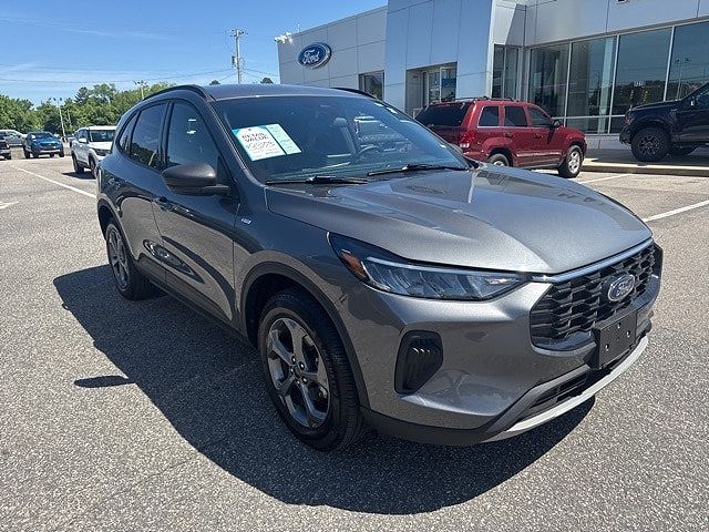 2025 Ford Escape