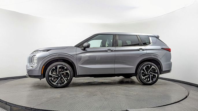 2024 Mitsubishi Outlander