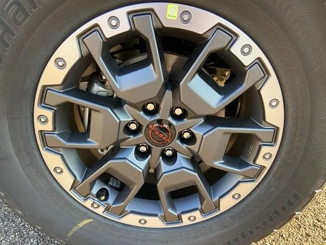 2025 Nissan Frontier