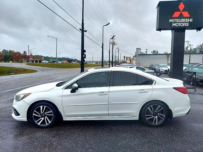 2018 Subaru Legacy