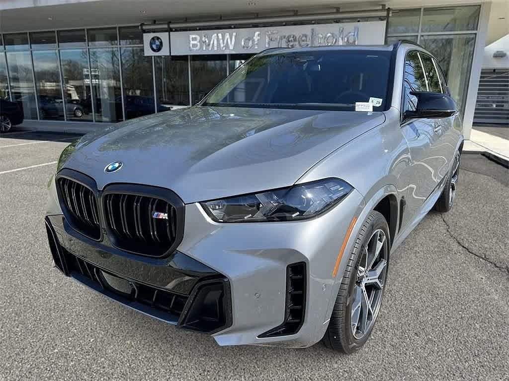 2024 BMW X5 M60i image 0