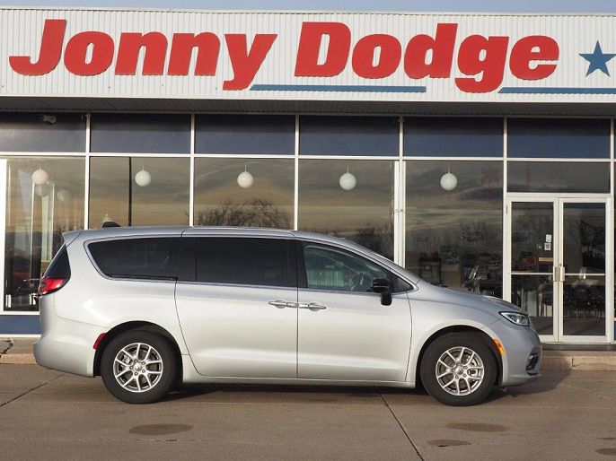 2024 Chrysler Pacifica