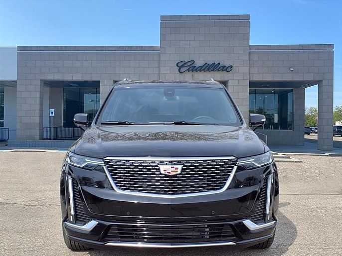 2025 Cadillac XT6
