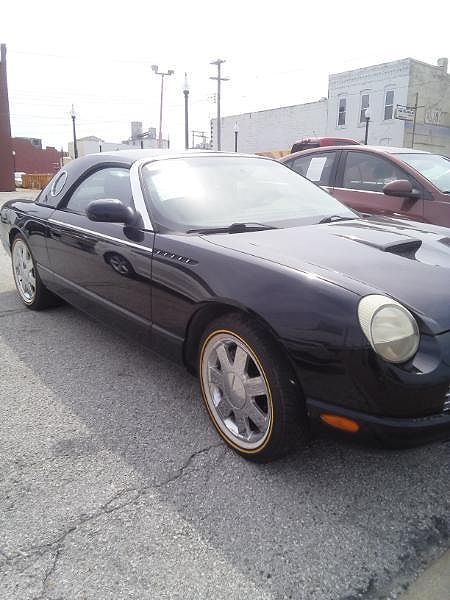 2002 Ford Thunderbird