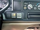 1997 Chevrolet Tahoe LT image 31
