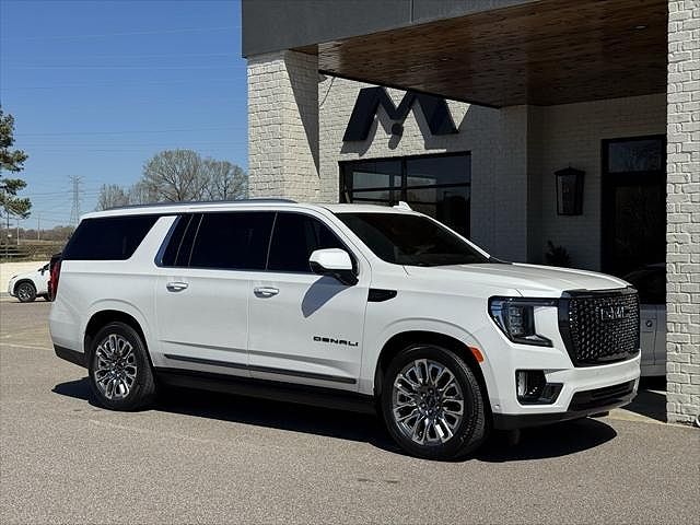 2023 GMC Yukon XL