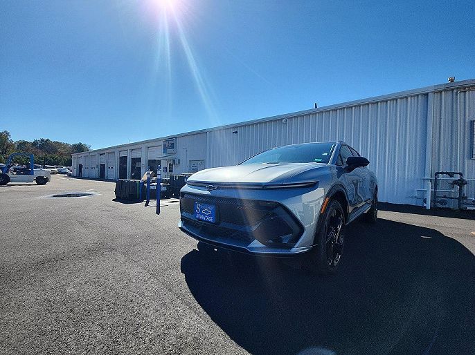 2025 Chevrolet Equinox EV