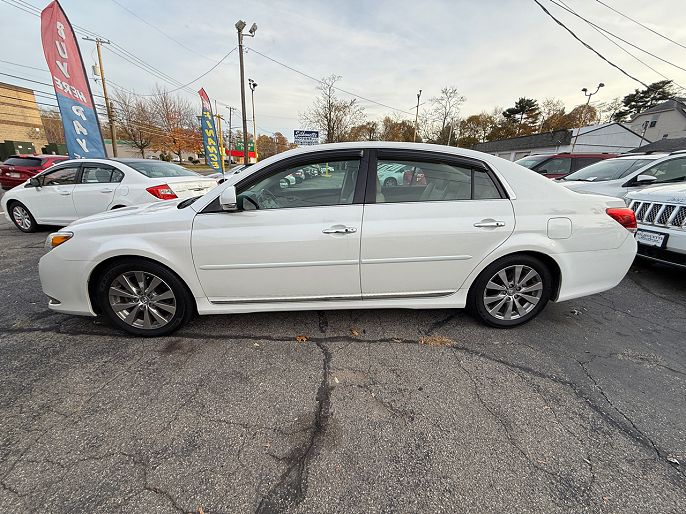 2011 Toyota Avalon
