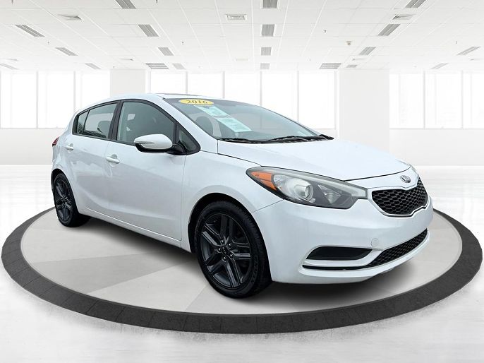 2016 Kia Forte5