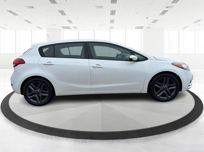 2016 Kia Forte5