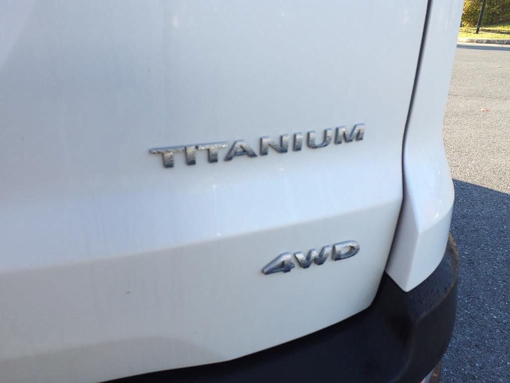 2019 Ford EcoSport Titanium image 5