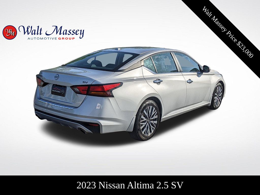 2023 Nissan Altima SV image 5