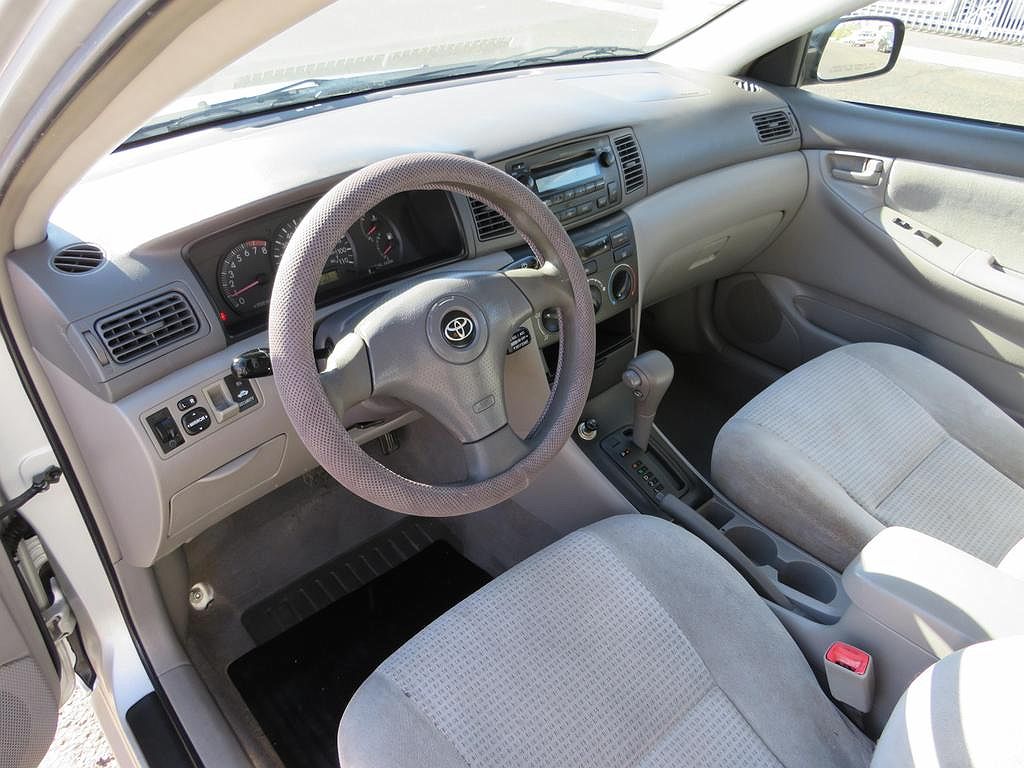 2005 Toyota Corolla CE image 13