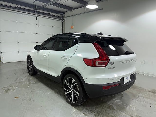2021 Volvo XC40