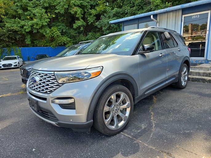2020 Ford Explorer
