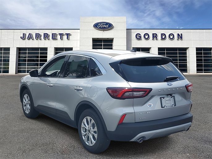2024 Ford Escape