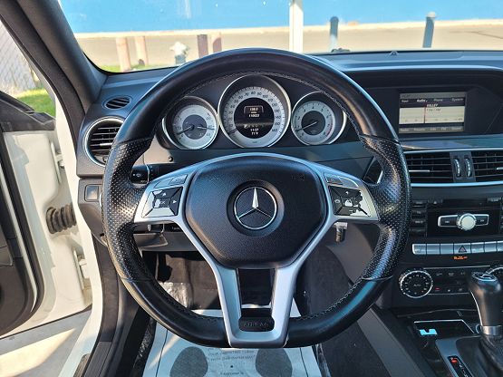 2013 Mercedes Benz C 300 Sport photo 11