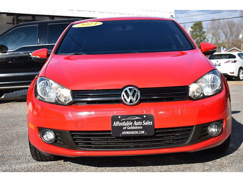 2013 Volkswagen Golf null image 1