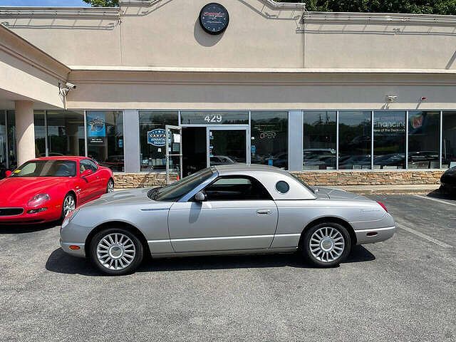 2005 Ford Thunderbird