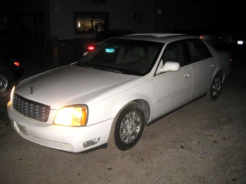 2003 Cadillac DeVille null image 0