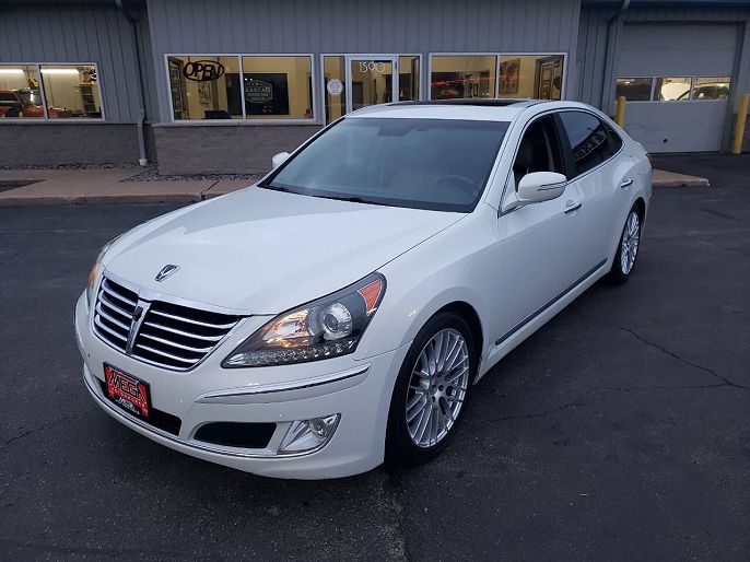 2013 Hyundai Equus