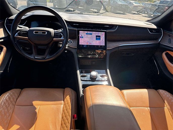 2022 Jeep Grand Cherokee