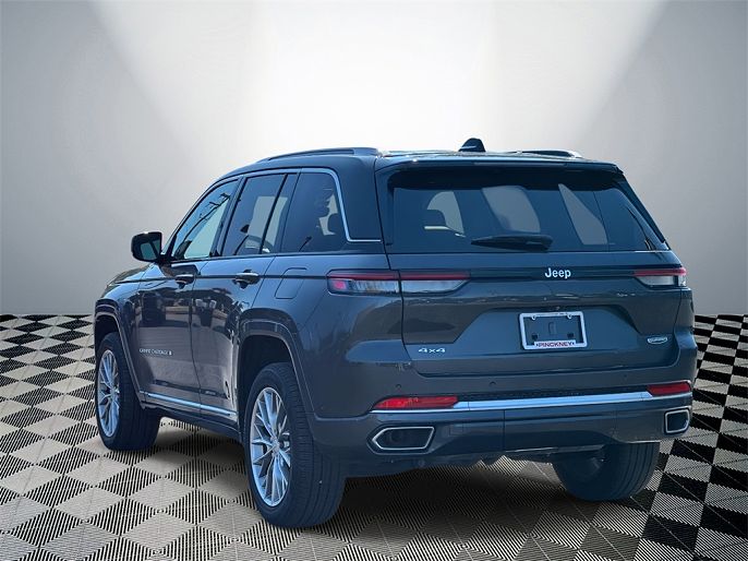2022 Jeep Grand Cherokee