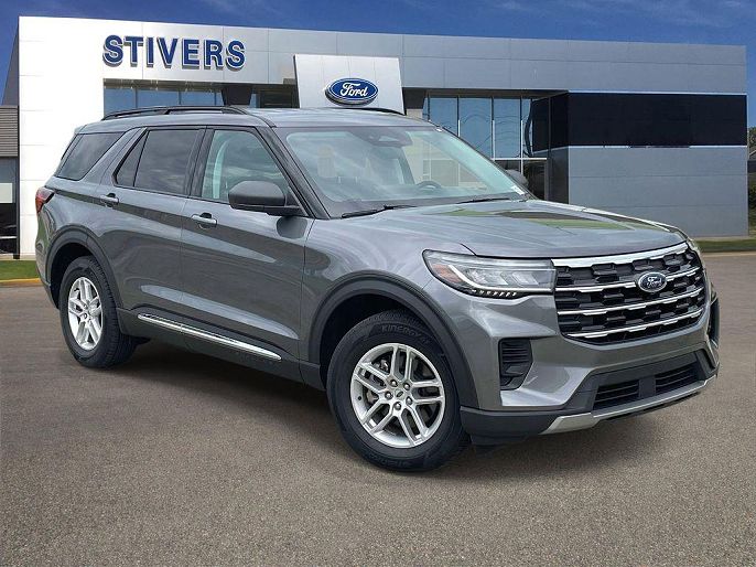 2025 Ford Explorer