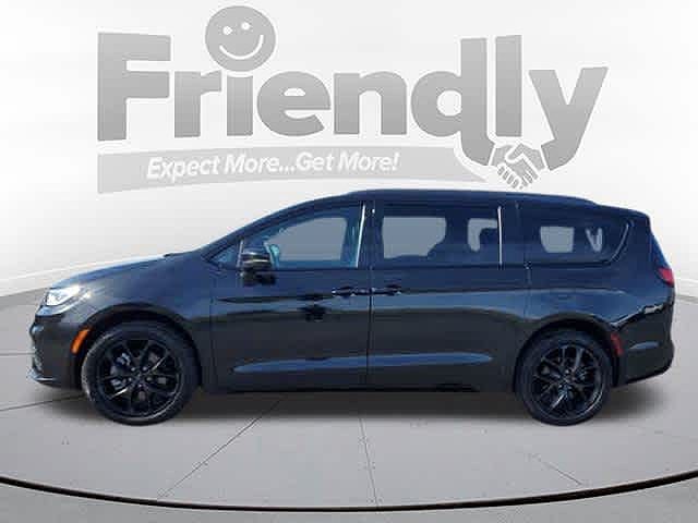 2023 Chrysler Pacifica