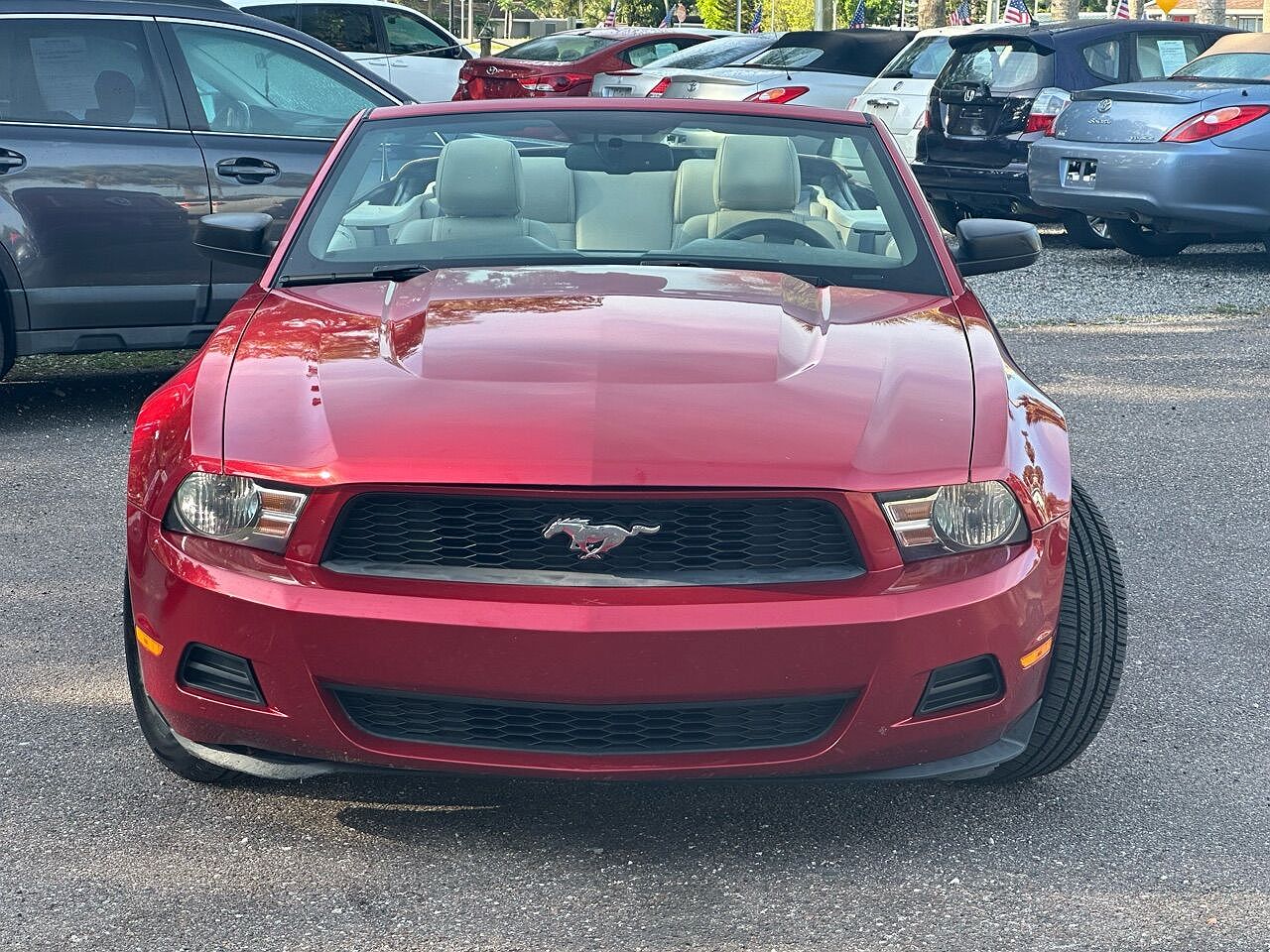 2010 Ford Mustang null image 10