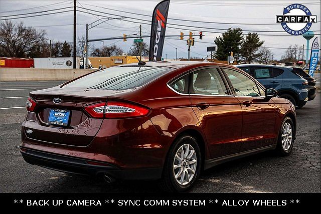 2016 Ford Fusion S image 5
