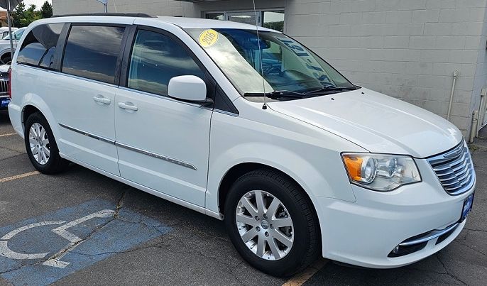 2016 Chrysler Town & Country