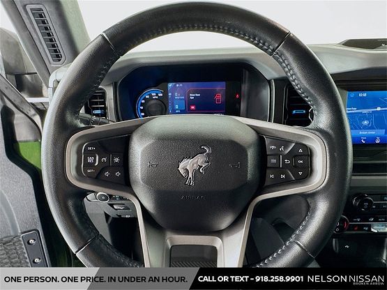 2023 Ford Bronco Black Diamond photo 10