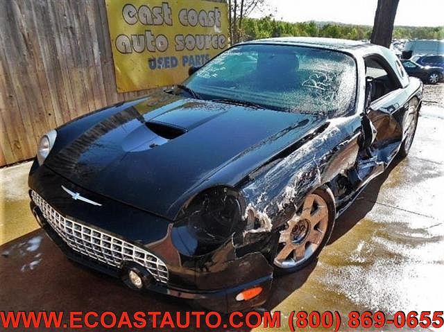 2002 Ford Thunderbird Deluxe image 0
