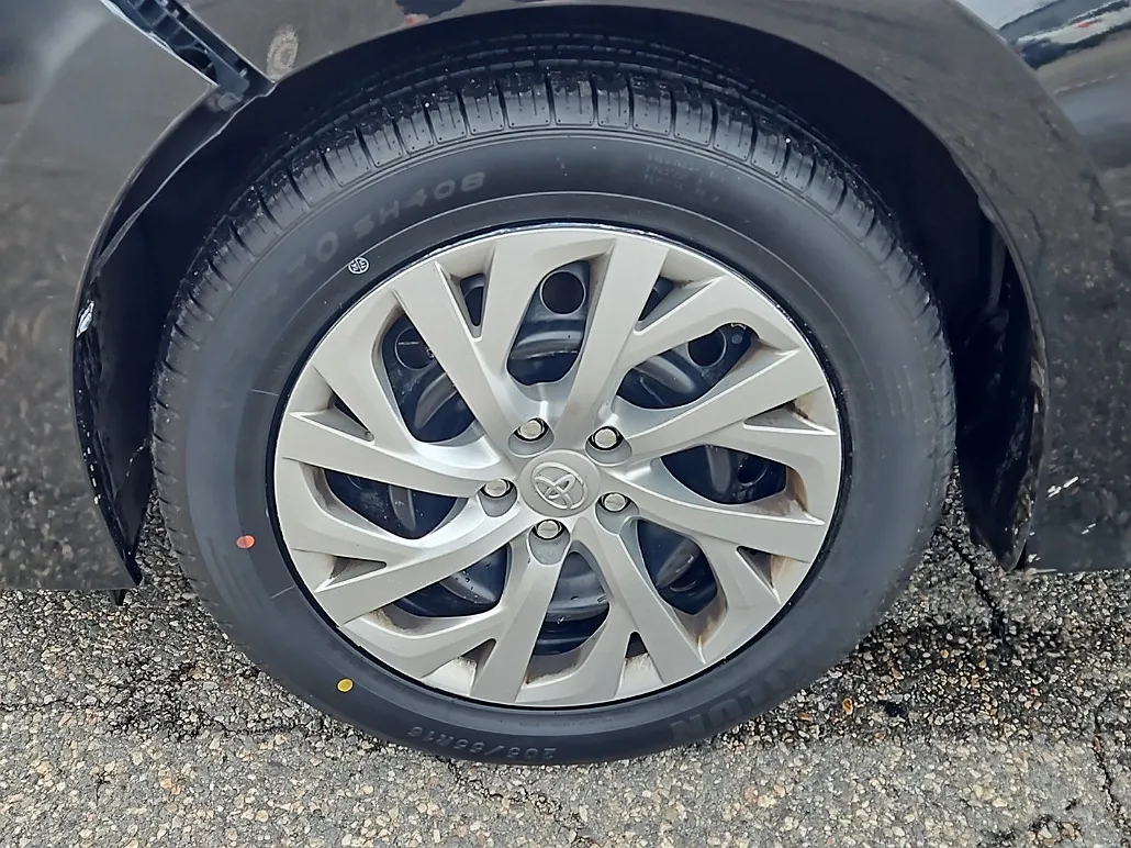 2019 Toyota Corolla SE image 3
